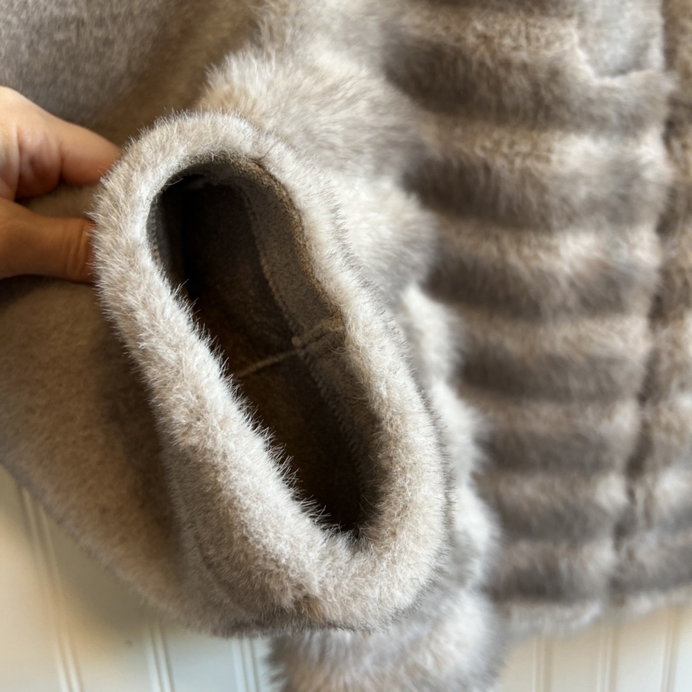 Grey Faux Fur Ribbed Half Zip Hoodie Pullover Jacket Silver Gray Plush Coat - Picture 4 of 10
